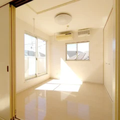 洋室4.8畳