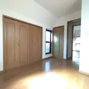 板橋区氷川町 3階洋室